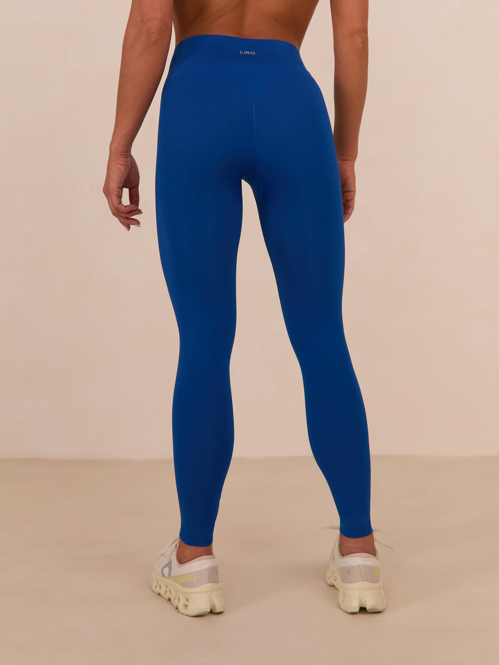 ELEVATE SEAMLESS LEGGINGS