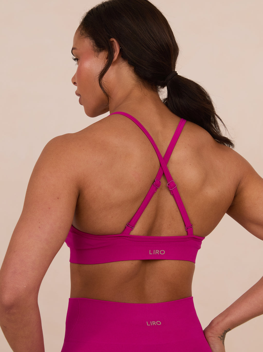 ELEVATE SEAMLESS OPEN BACK BRA