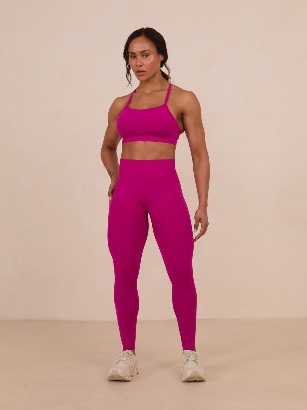 ELEVATE SEAMLESS LEGGINGS